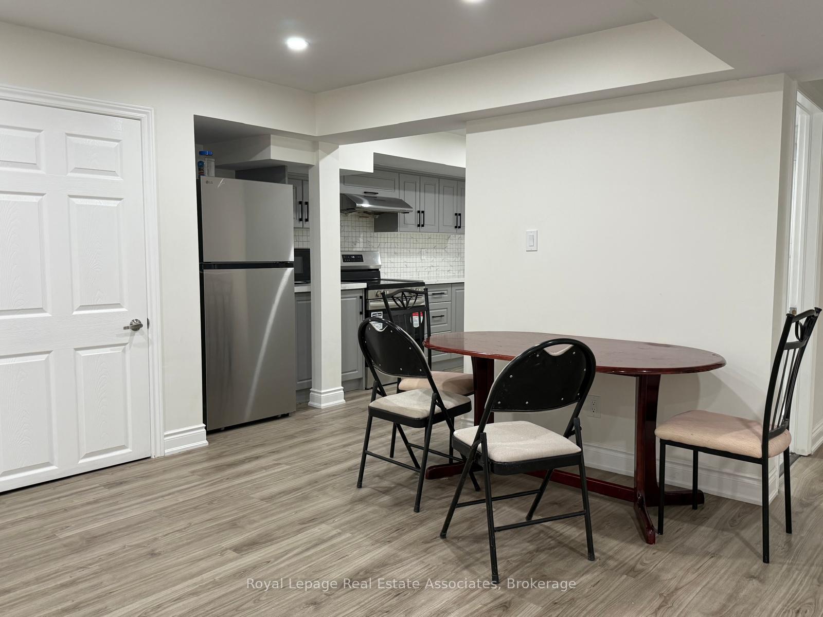 Photo 6 of 7 Lavallee Crescent, Brampton, Credit Valley — HOMEH