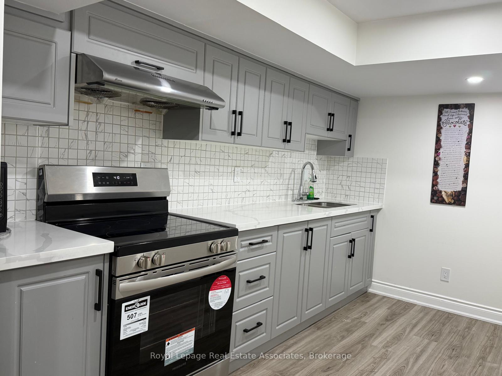 Photo 8 of 7 Lavallee Crescent, Brampton, Credit Valley — HOMEH