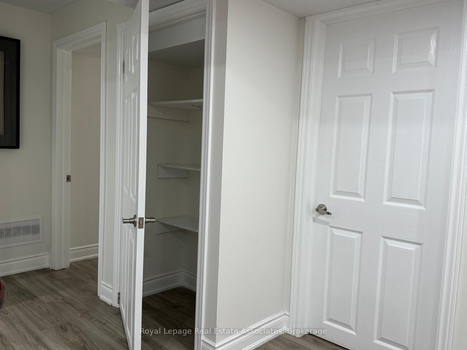 Photo 11 of 7 Lavallee Crescent, Brampton, Credit Valley — HOMEH