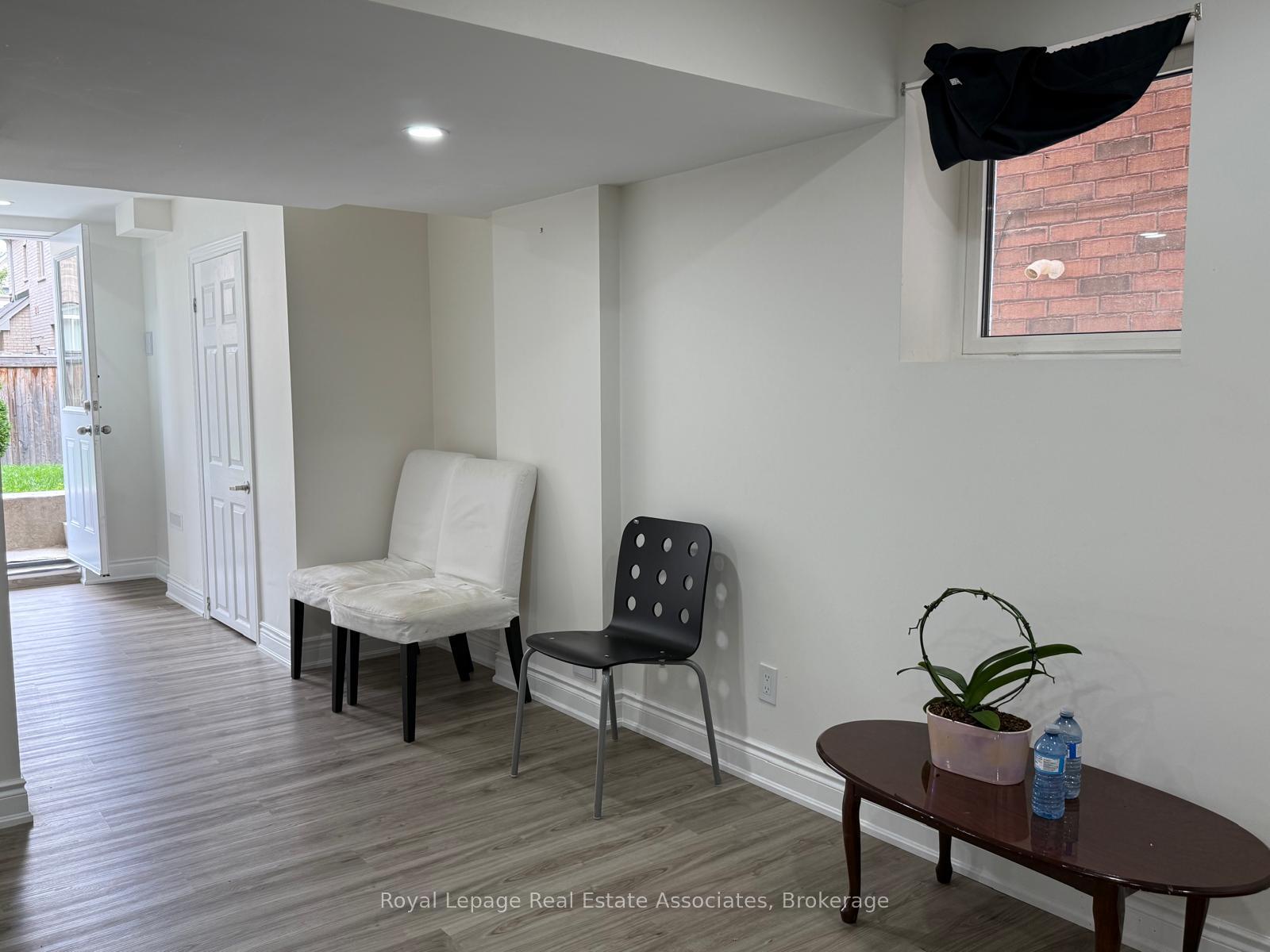 Photo 16 of 7 Lavallee Crescent, Brampton, Credit Valley — HOMEH