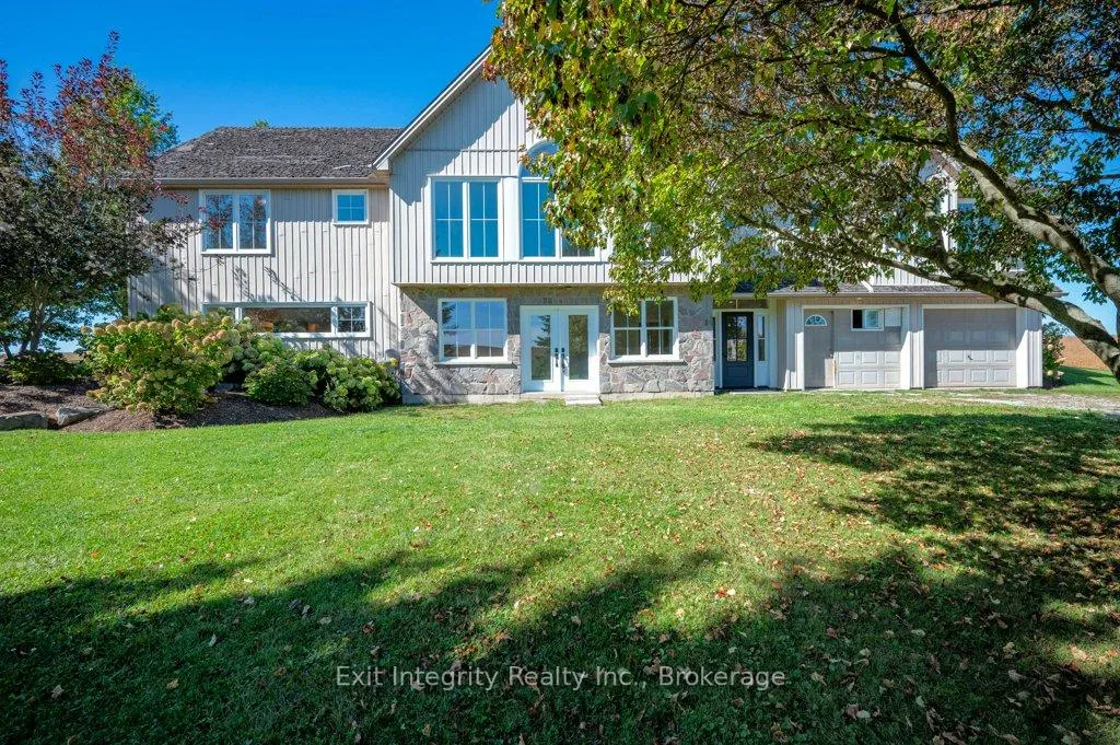 Photo 12 of 407 Harrisburg Road, Hamilton, Rural Flamborough — HOMEH