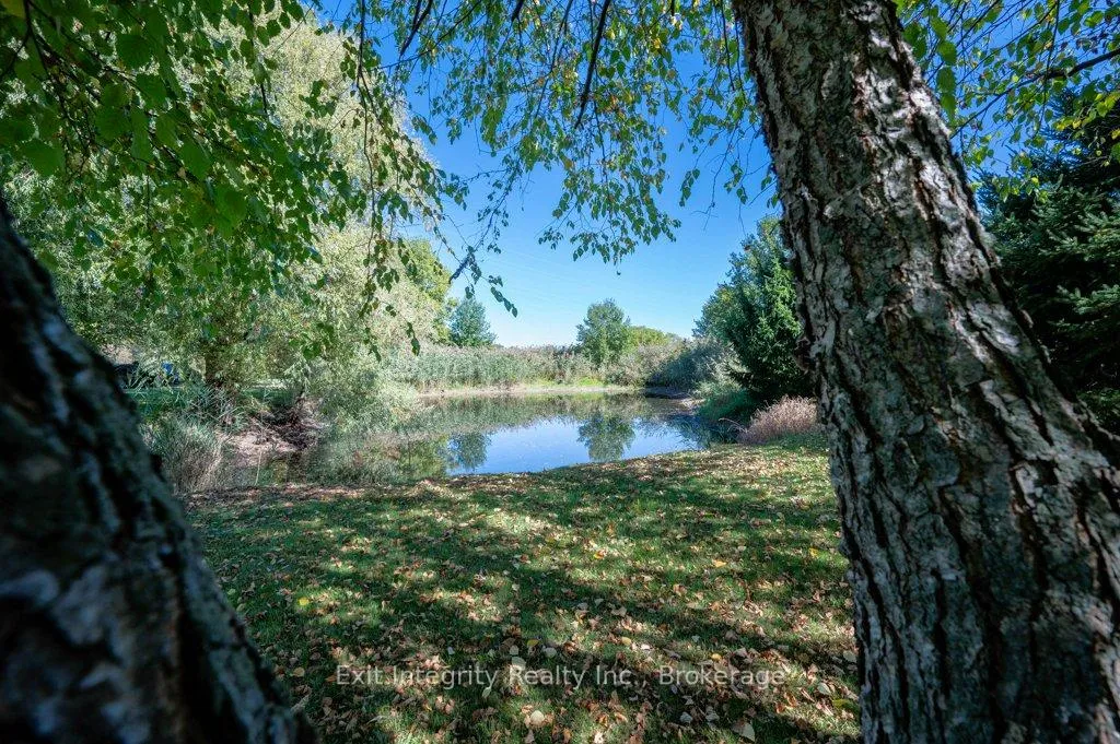 Photo 127 of 407 Harrisburg Road, Hamilton, Rural Flamborough — HOMEH
