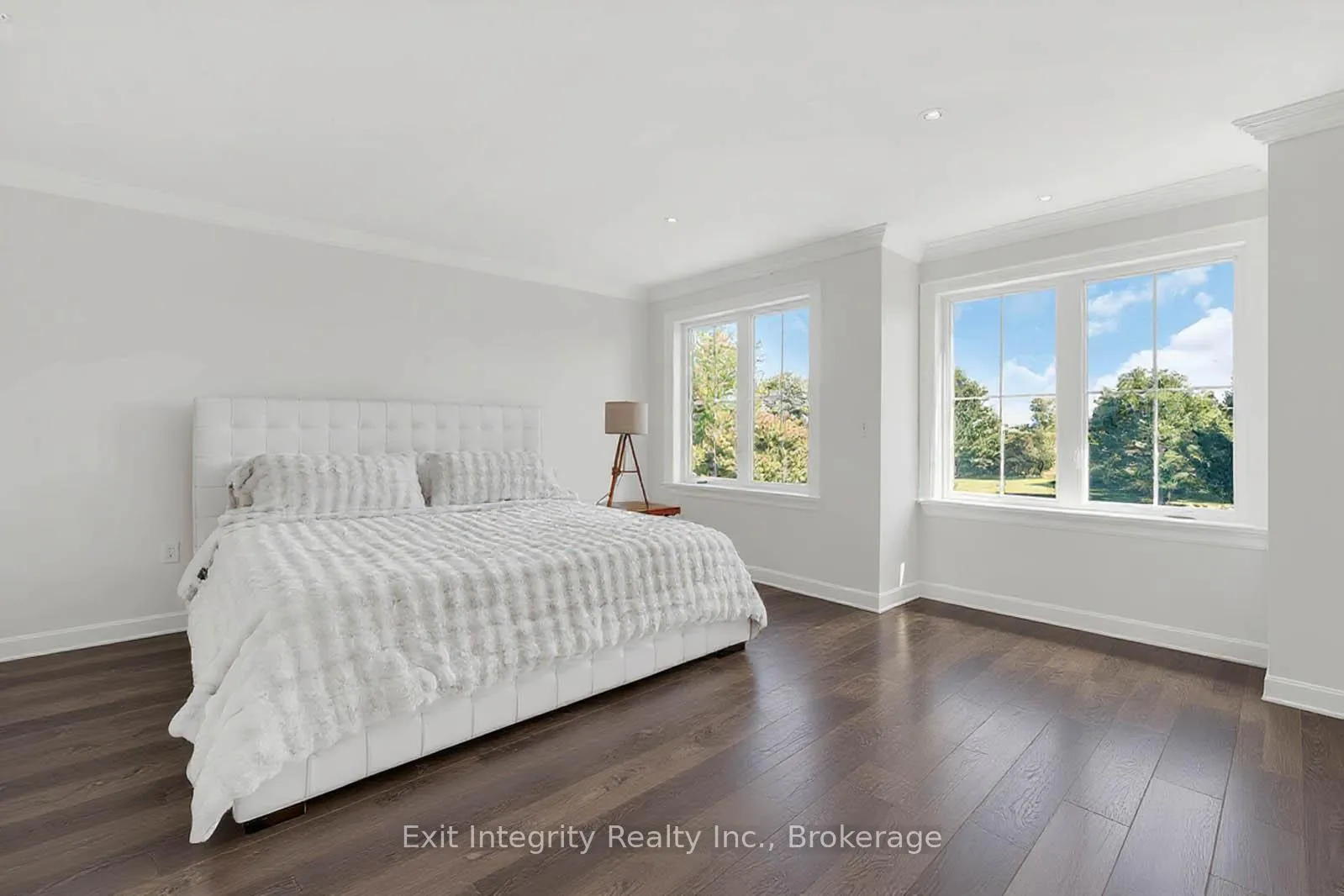 Photo 200 of 407 Harrisburg Road, Hamilton, Rural Flamborough — HOMEH