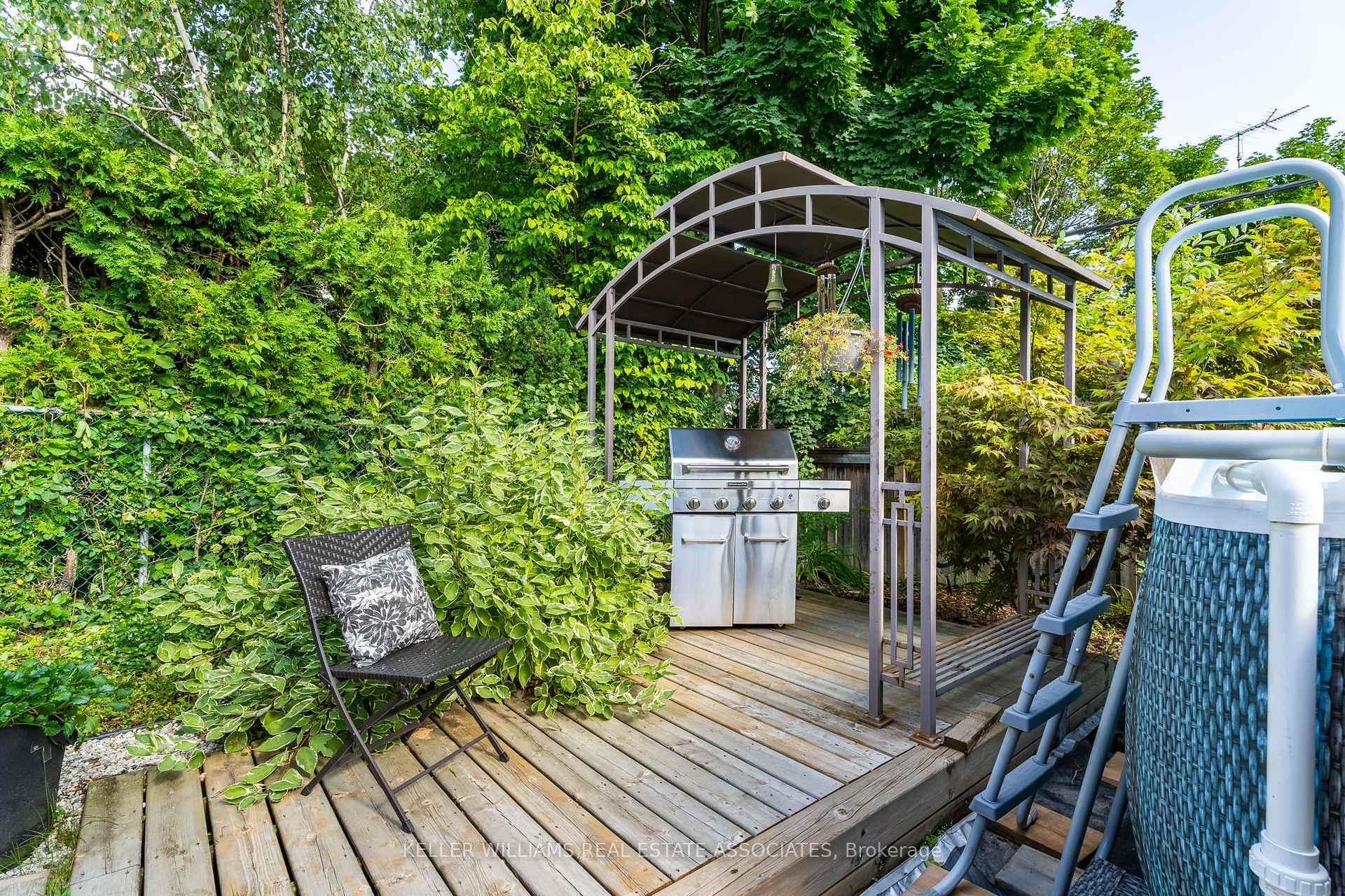 Photo 30 of 14 Moultrey Crescent, Halton Hills, Georgetown — HOMEH