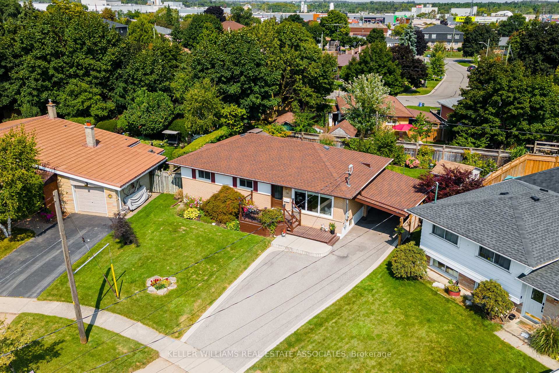 Photo 34 of 14 Moultrey Crescent, Halton Hills, Georgetown — HOMEH