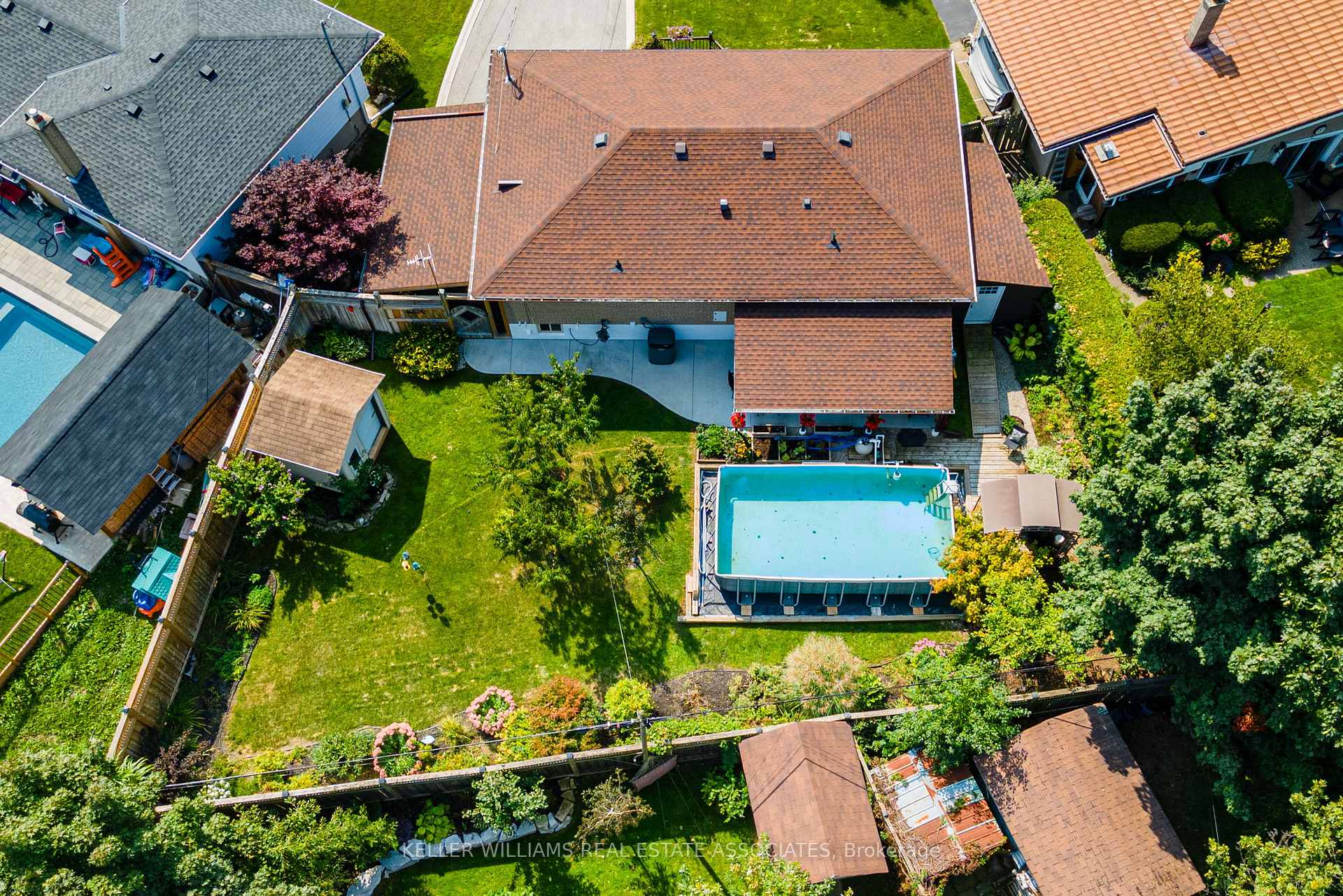 Photo 37 of 14 Moultrey Crescent, Halton Hills, Georgetown — HOMEH