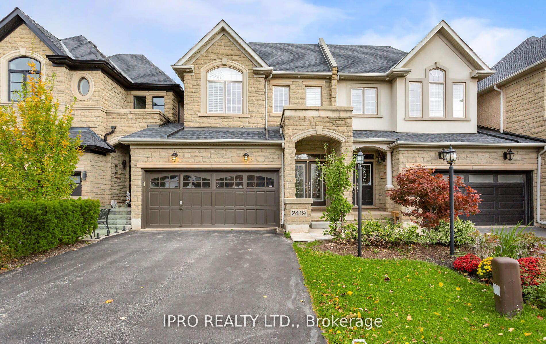 Front of 2419 Wasaga Drive