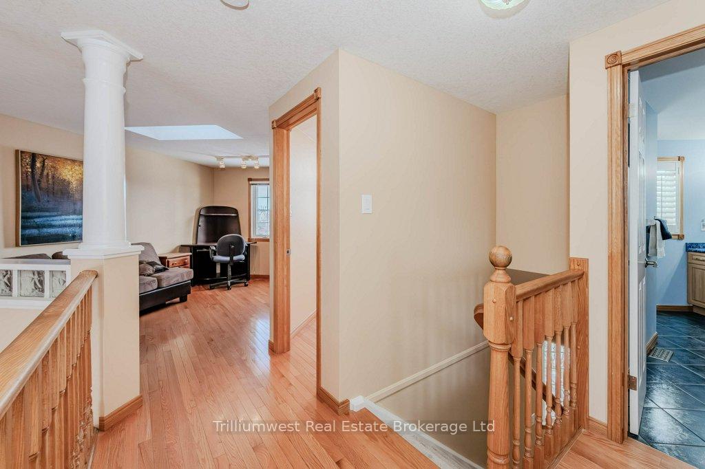 Photo 15 of 32 Camm Crescent, Guelph, Pineridge/Westminster Woods — HOMEH