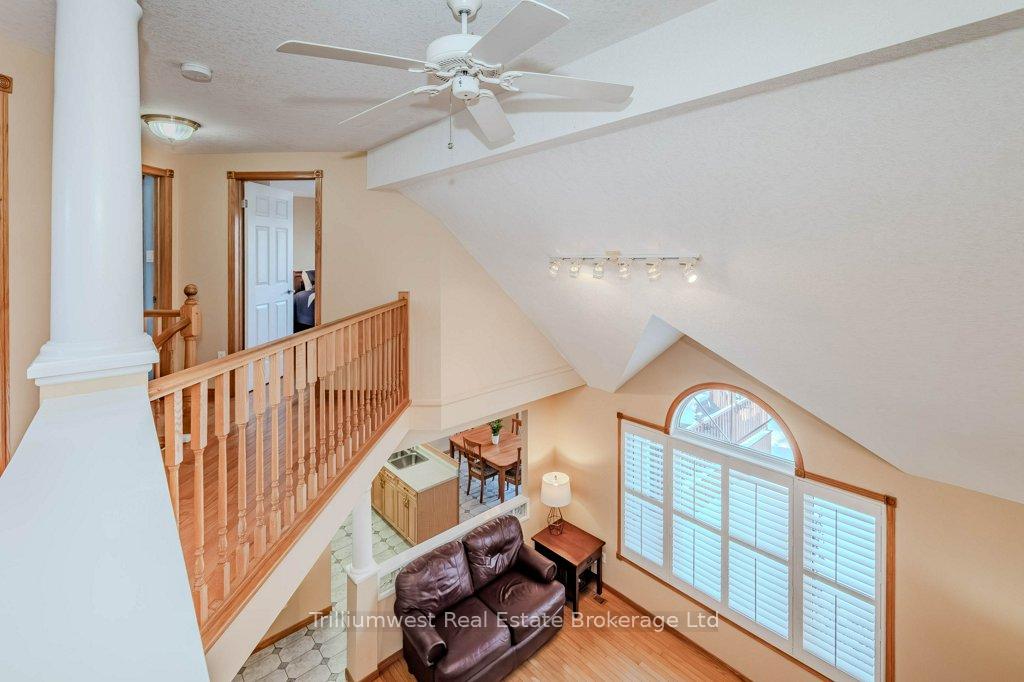 Photo 19 of 32 Camm Crescent, Guelph, Pineridge/Westminster Woods — HOMEH