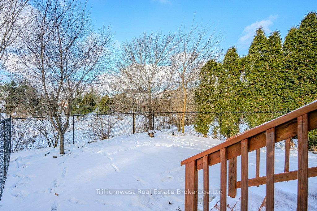 Photo 31 of 32 Camm Crescent, Guelph, Pineridge/Westminster Woods — HOMEH