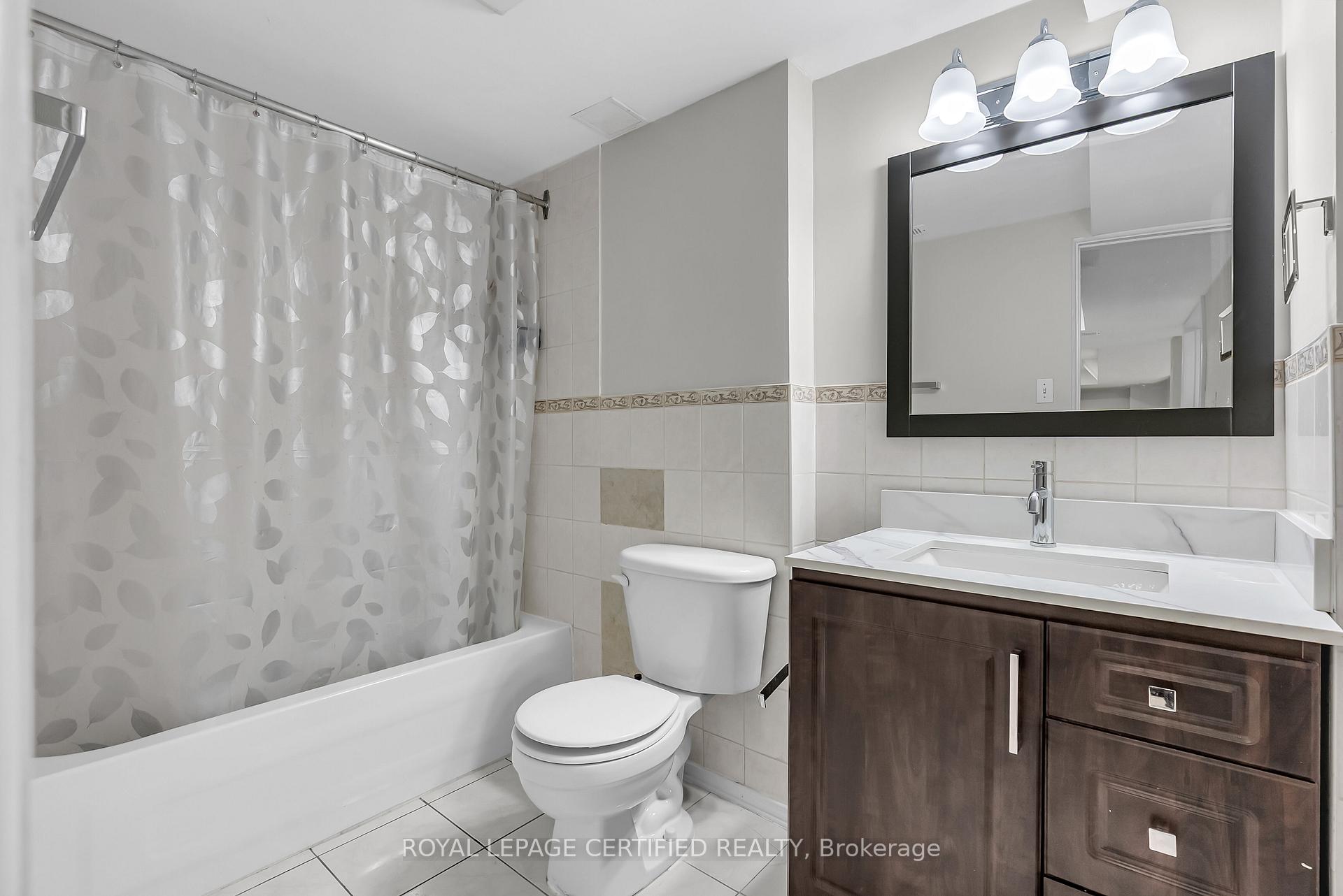 Photo 40 of 61 Cranberry Crescent, Brampton, Fletcher's Creek South — HOMEH