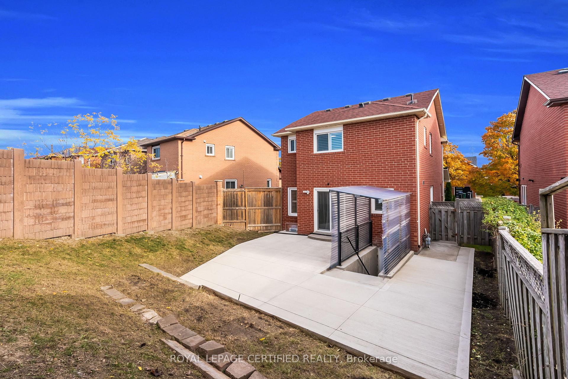 Photo 43 of 61 Cranberry Crescent, Brampton, Fletcher's Creek South — HOMEH