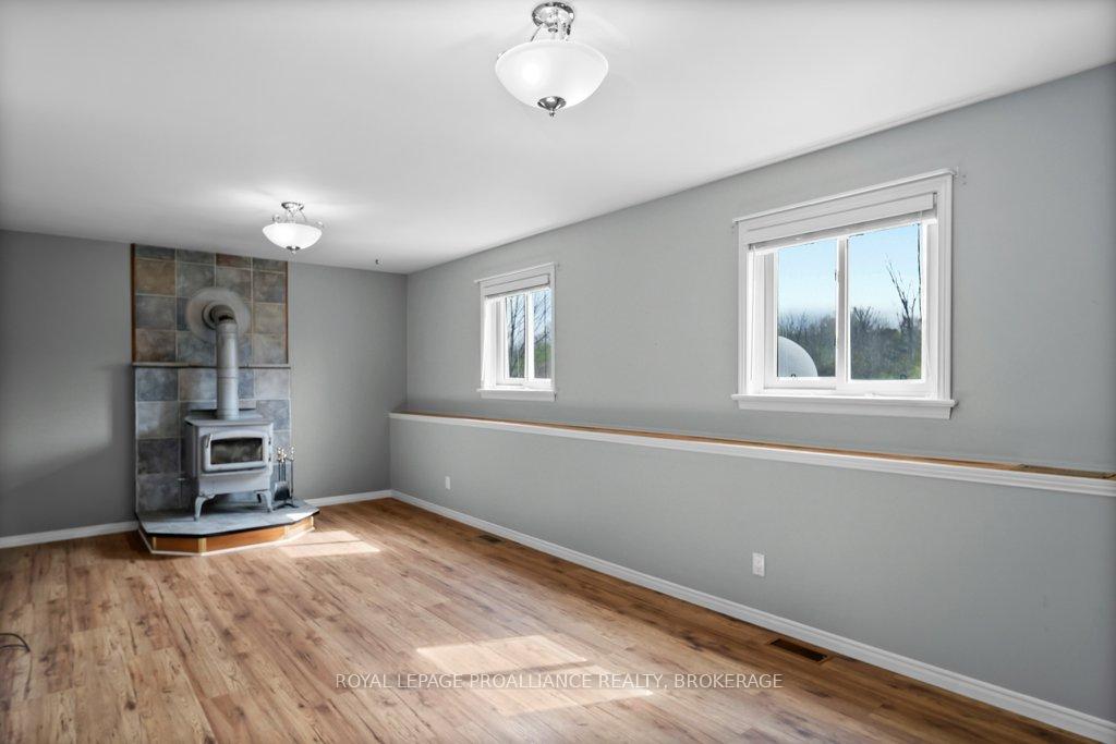 Photo 7 of 4608 Wilmer Road, Frontenac, Frontenac South — HOMEH