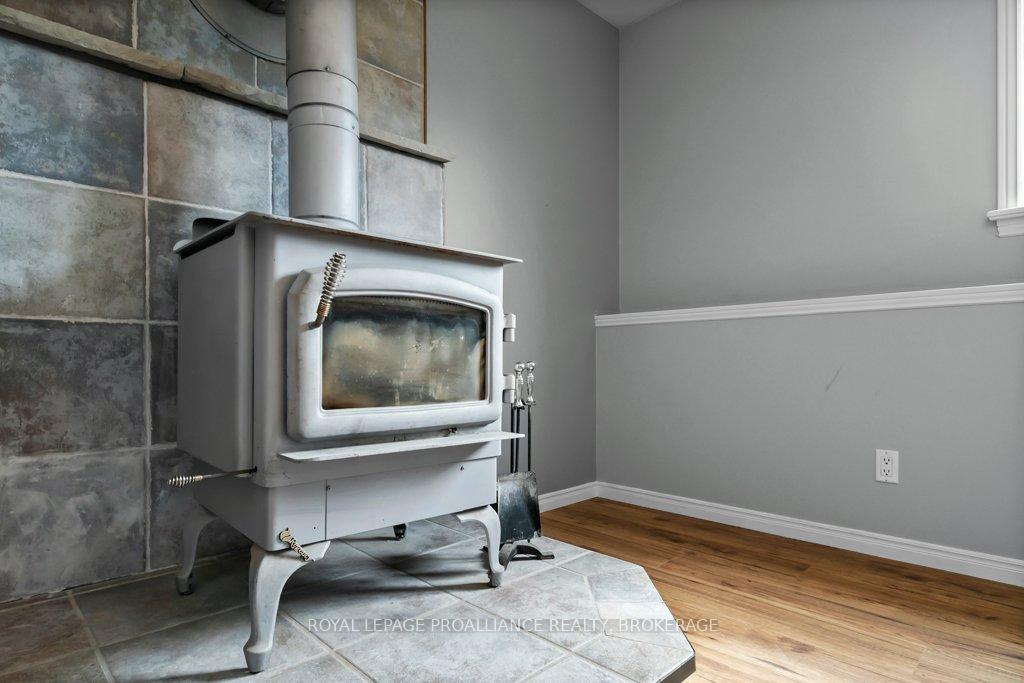 Photo 9 of 4608 Wilmer Road, Frontenac, Frontenac South — HOMEH