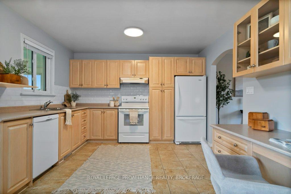 Photo 16 of 4608 Wilmer Road, Frontenac, Frontenac South — HOMEH