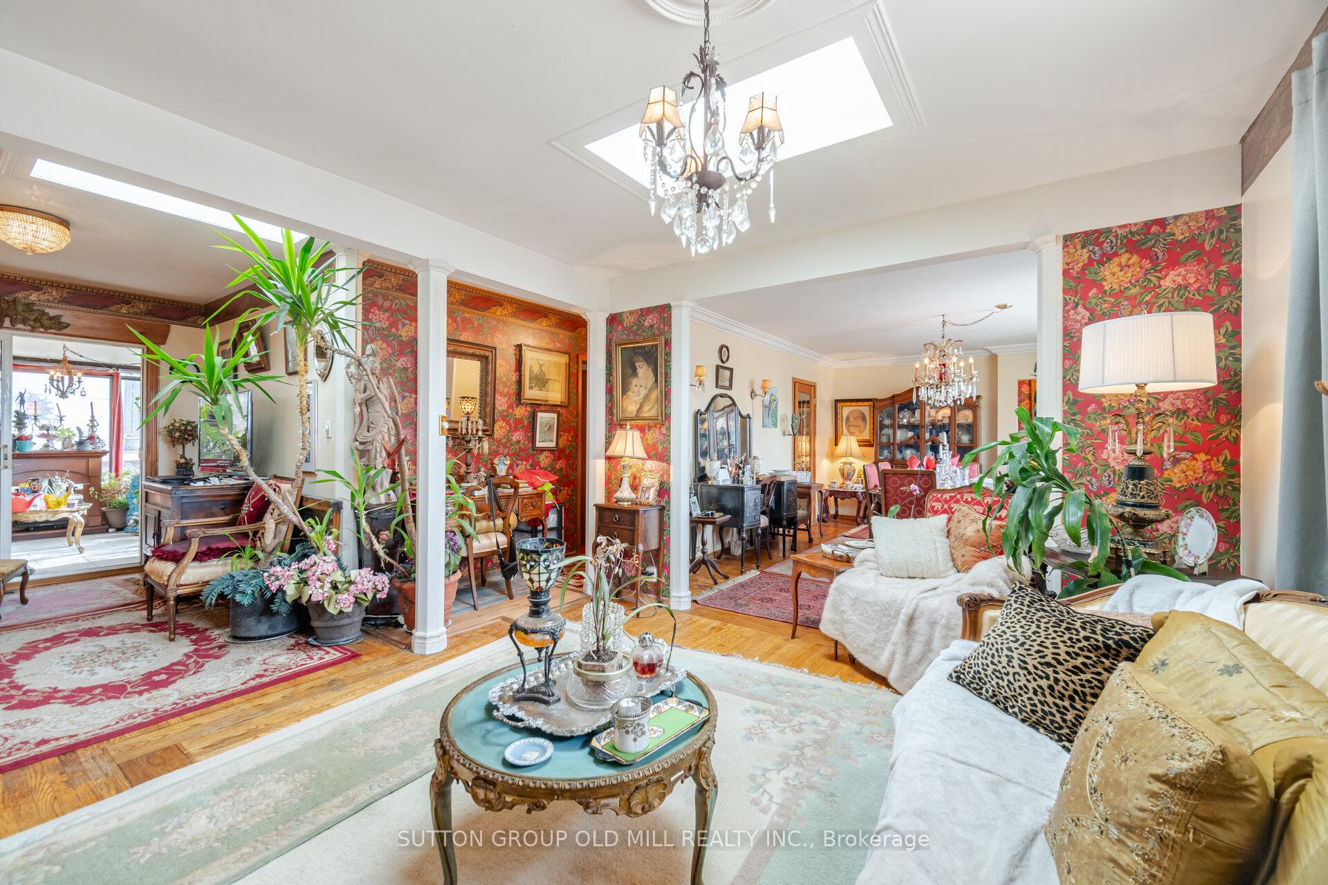 Photo 11 of 45 Regent Street, Guelph, St. George's — HOMEH
