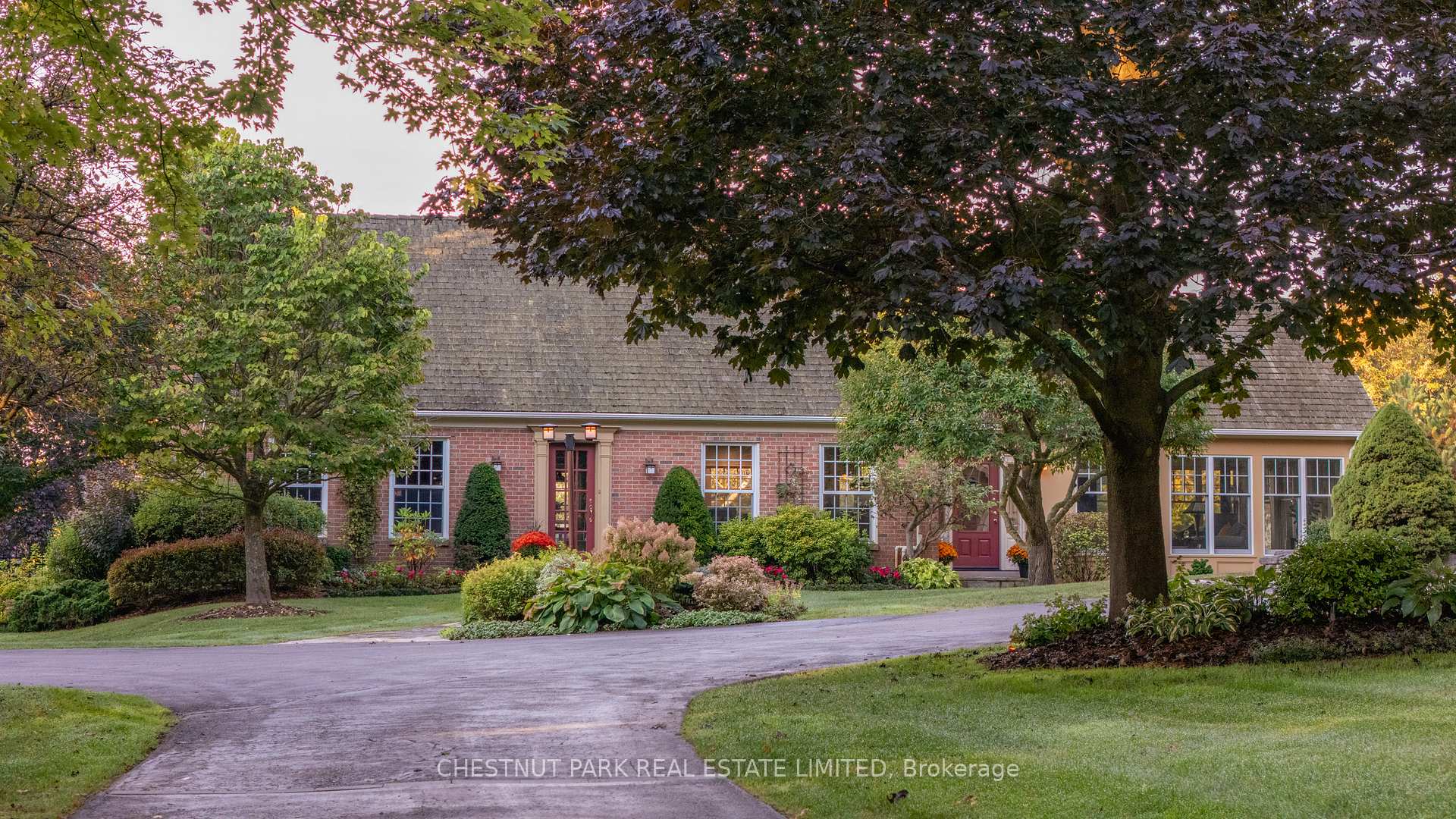Photo 3 of 15390 Mount Wolfe Road, Caledon, Rural Caledon — HOMEH