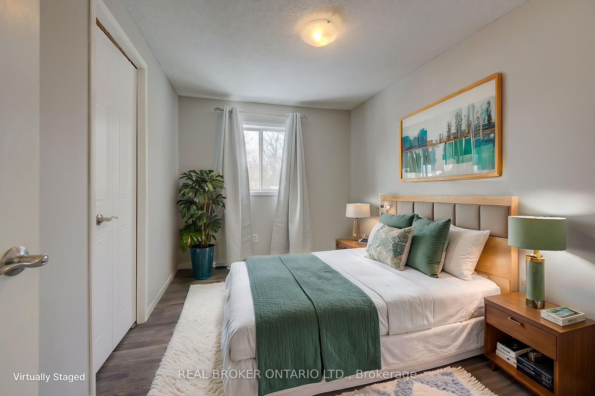 Photo 9 of 140 Poplar Drive, Cambridge — HOMEH