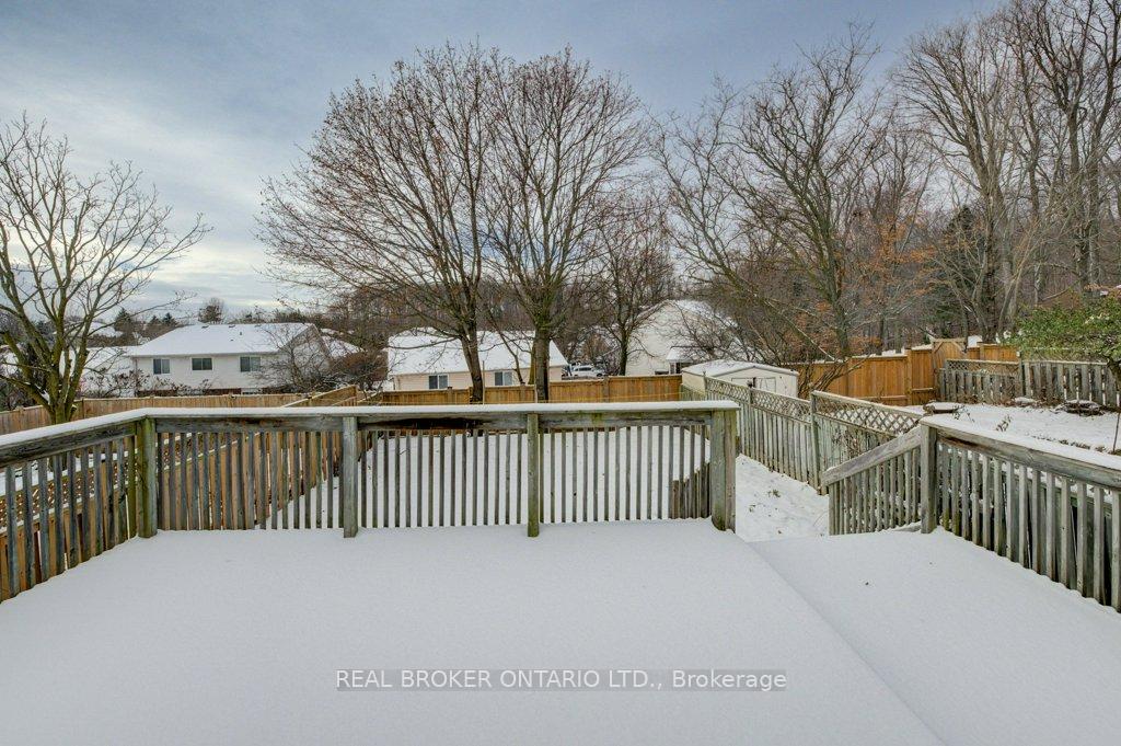 Photo 18 of 140 Poplar Drive, Cambridge — HOMEH