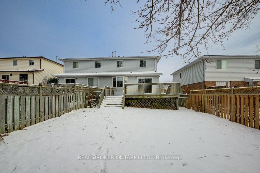 Photo 21 of 140 Poplar Drive, Cambridge — HOMEH
