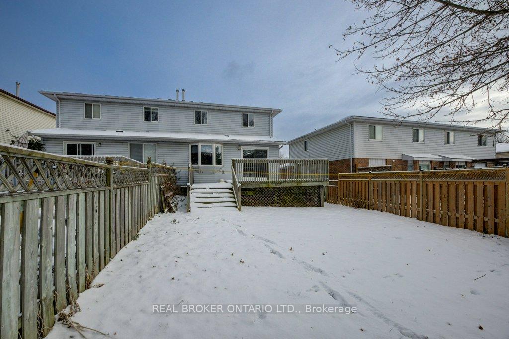 Photo 22 of 140 Poplar Drive, Cambridge — HOMEH