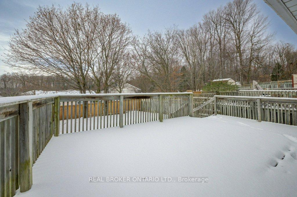 Photo 23 of 140 Poplar Drive, Cambridge — HOMEH