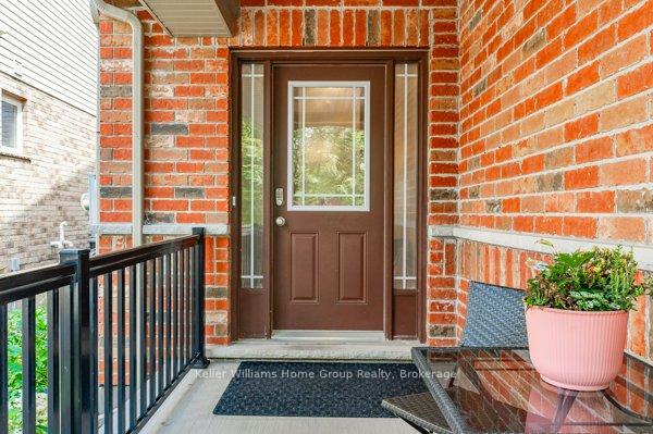 Photo 7 of 312 Colonial Drive, Guelph, Pineridge/Westminster Woods — HOMEH