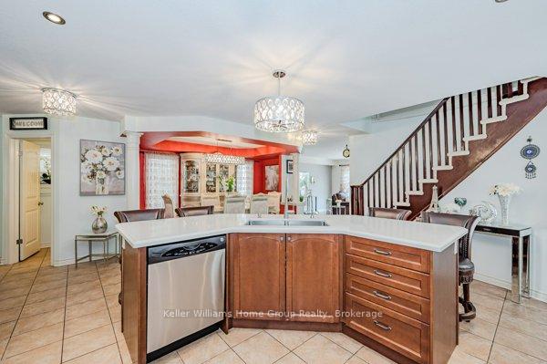 Photo 15 of 312 Colonial Drive, Guelph, Pineridge/Westminster Woods — HOMEH