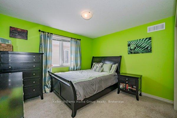 Photo 22 of 312 Colonial Drive, Guelph, Pineridge/Westminster Woods — HOMEH