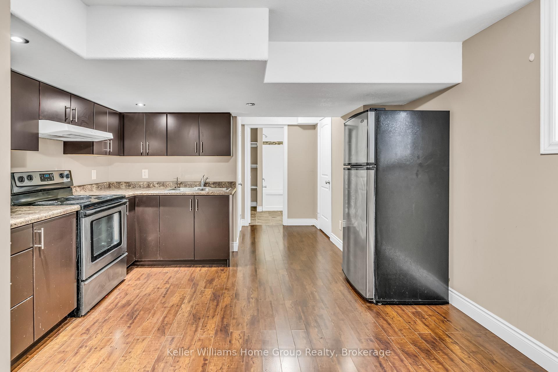 Photo 33 of 312 Colonial Drive, Guelph, Pineridge/Westminster Woods — HOMEH
