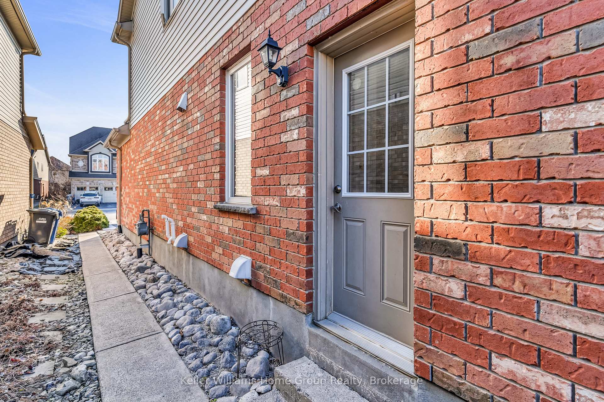 Photo 43 of 312 Colonial Drive, Guelph, Pineridge/Westminster Woods — HOMEH