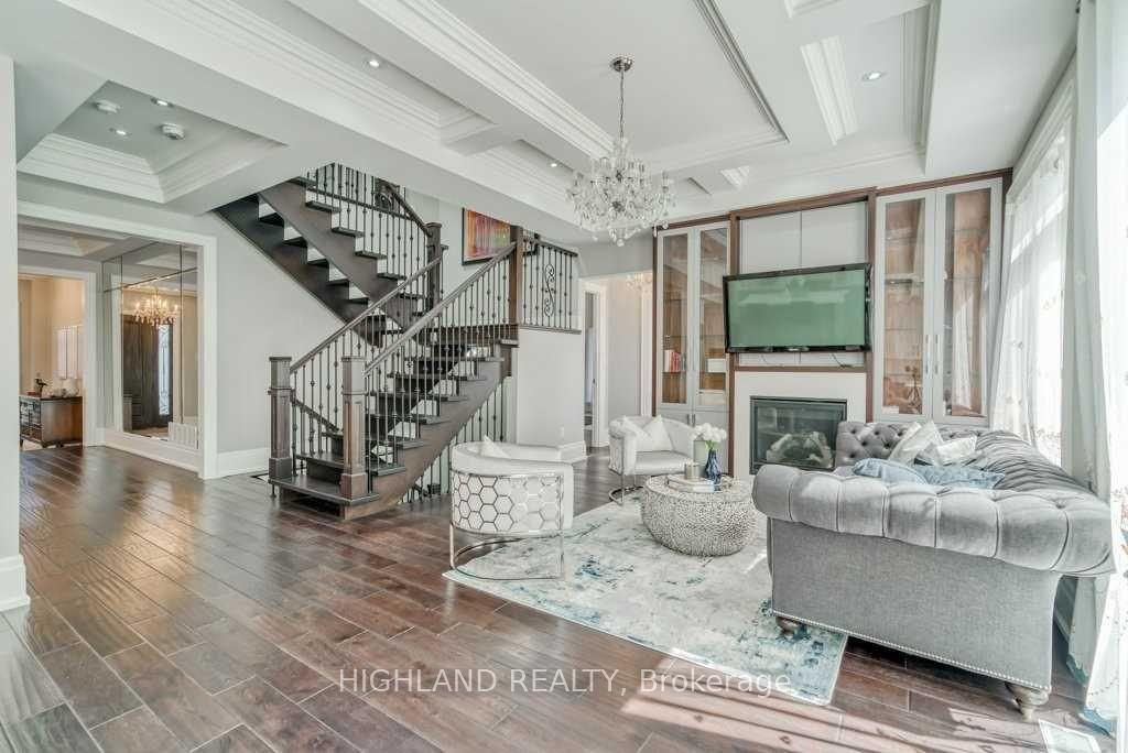 Photo 14 of 150 Oliver Place, Oakville, College Park — HOMEH