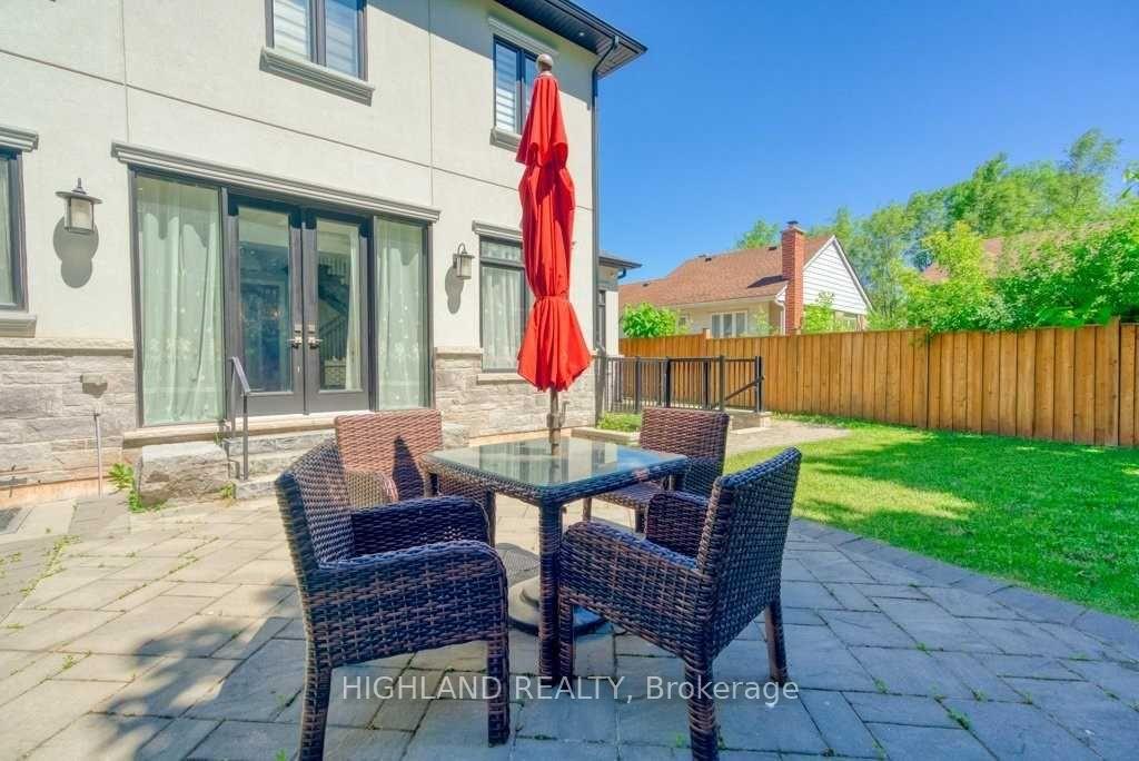 Photo 34 of 150 Oliver Place, Oakville, College Park — HOMEH