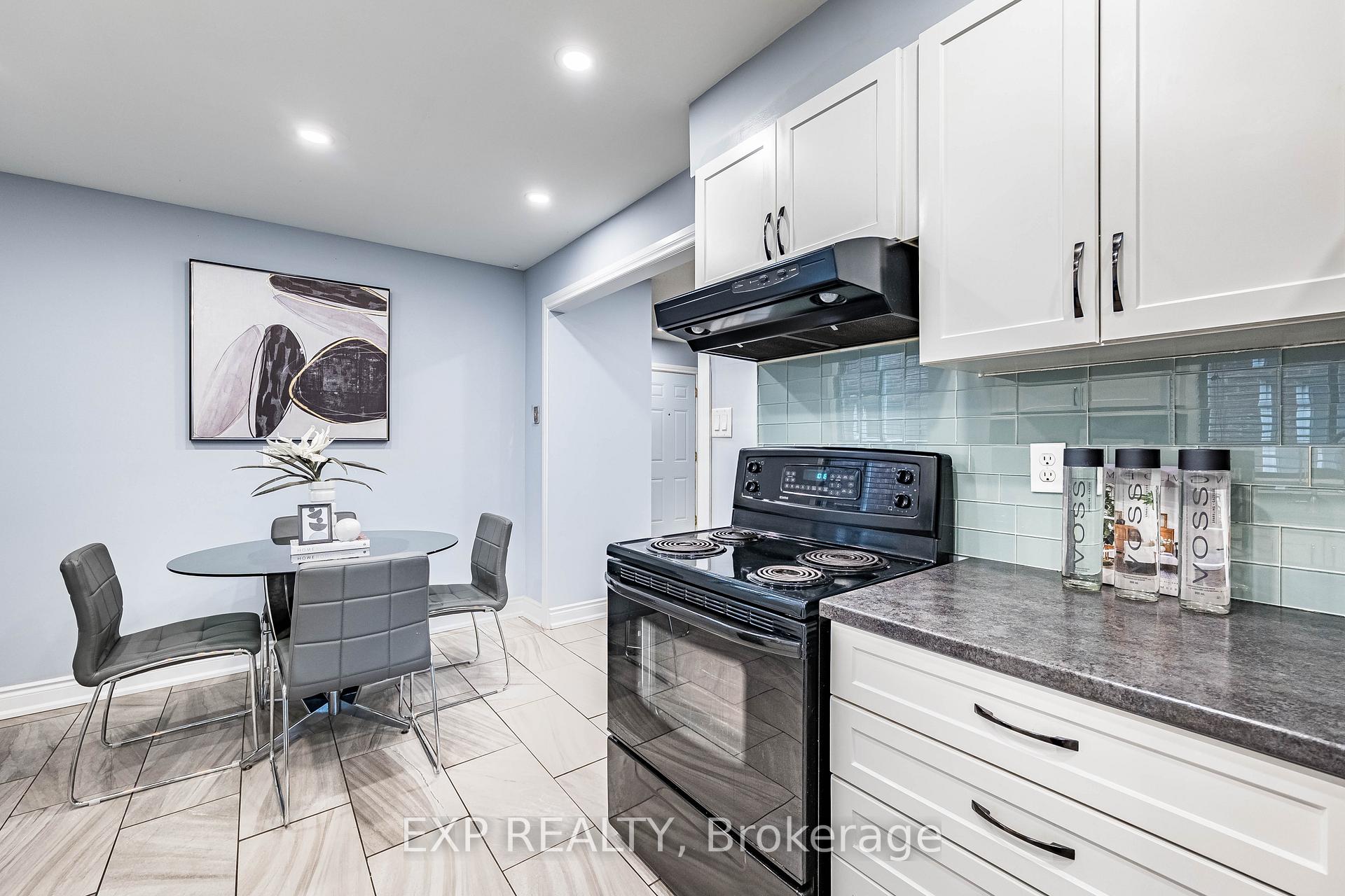 Photo 13 of 83 Wildercroft Avenue, Brampton, Brampton North — HOMEH