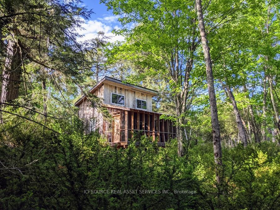 Photo 1 of 600 Graceys Island, Frontenac, Frontenac Centre — HOMEH