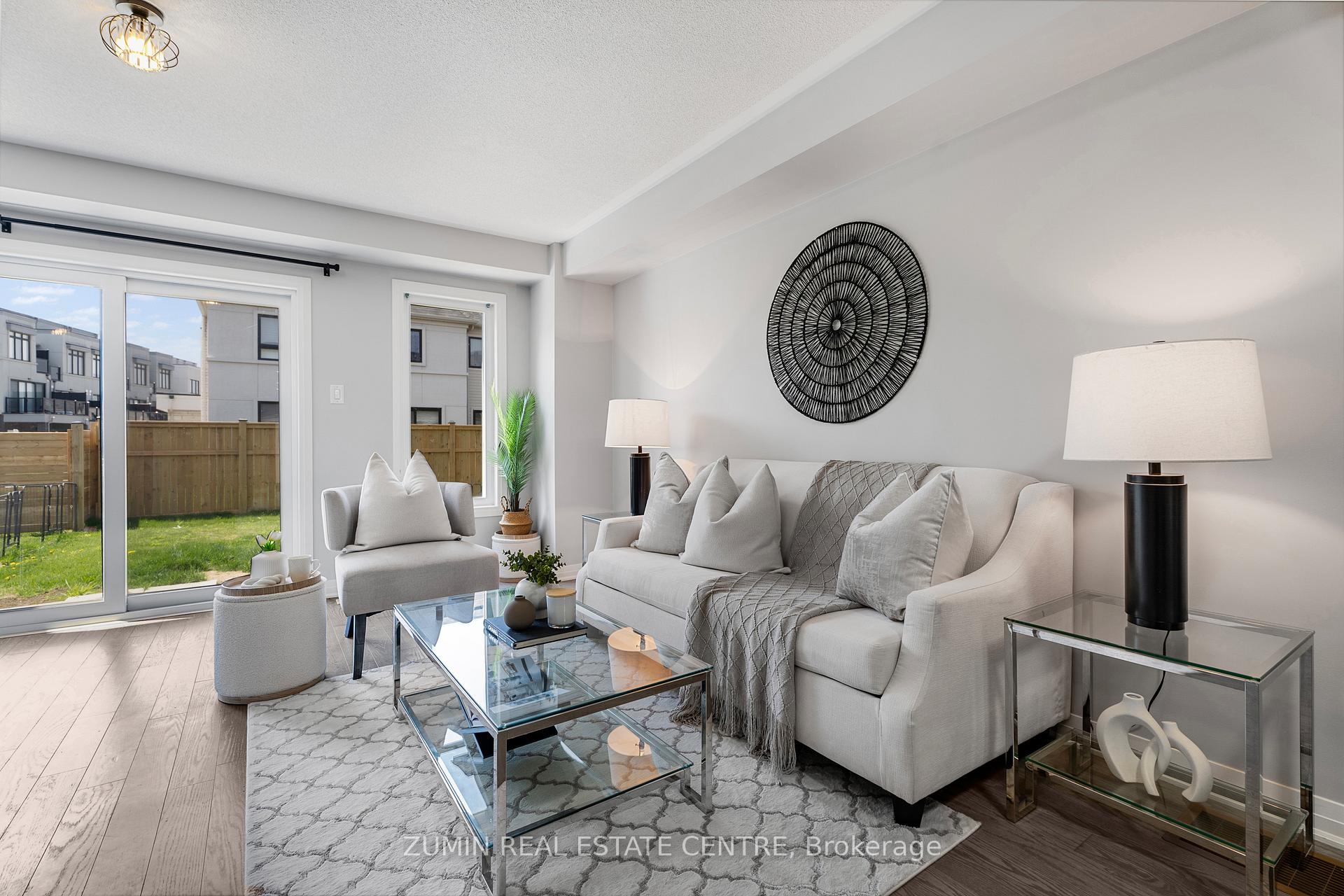Photo 4 of 20 Sailors Landing Drive, Clarington, Bowmanville — HOMEH