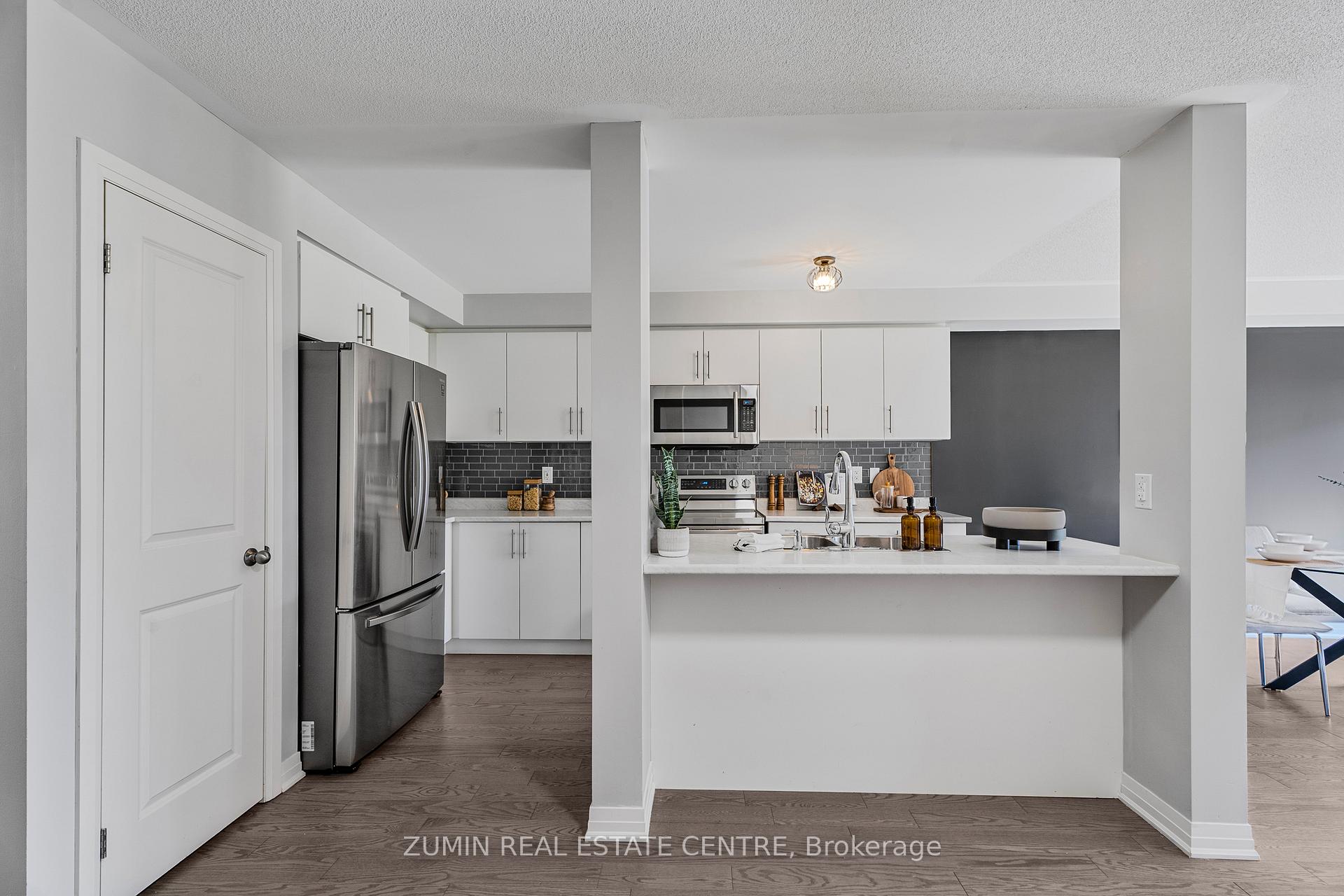 Photo 10 of 20 Sailors Landing Drive, Clarington, Bowmanville — HOMEH