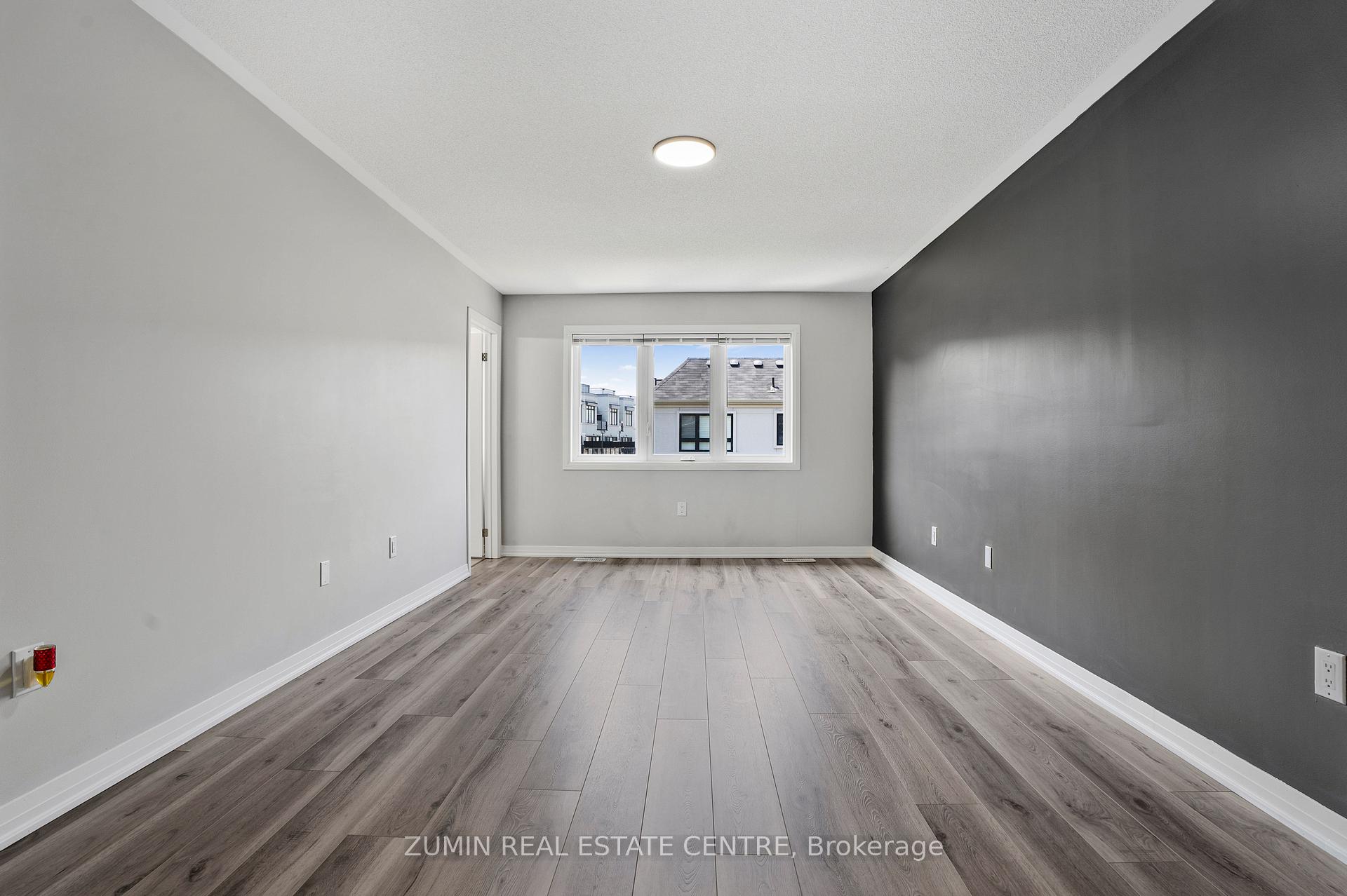 Photo 15 of 20 Sailors Landing Drive, Clarington, Bowmanville — HOMEH