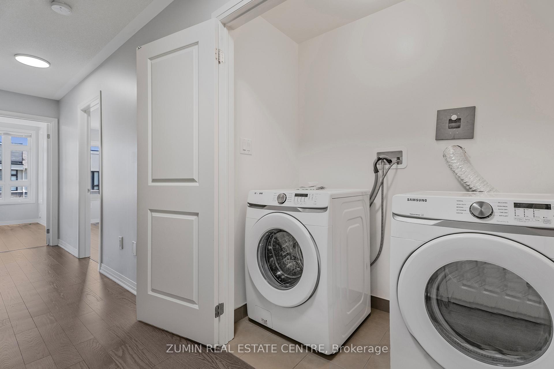Photo 19 of 20 Sailors Landing Drive, Clarington, Bowmanville — HOMEH