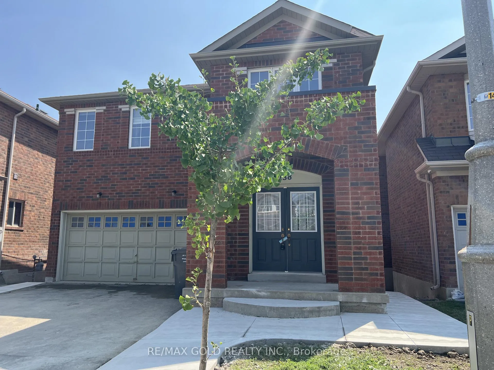 Photo 2 of Unit Upper, 138 Degrassi Cove Circle, Brampton, Credit Valley — HOMEH