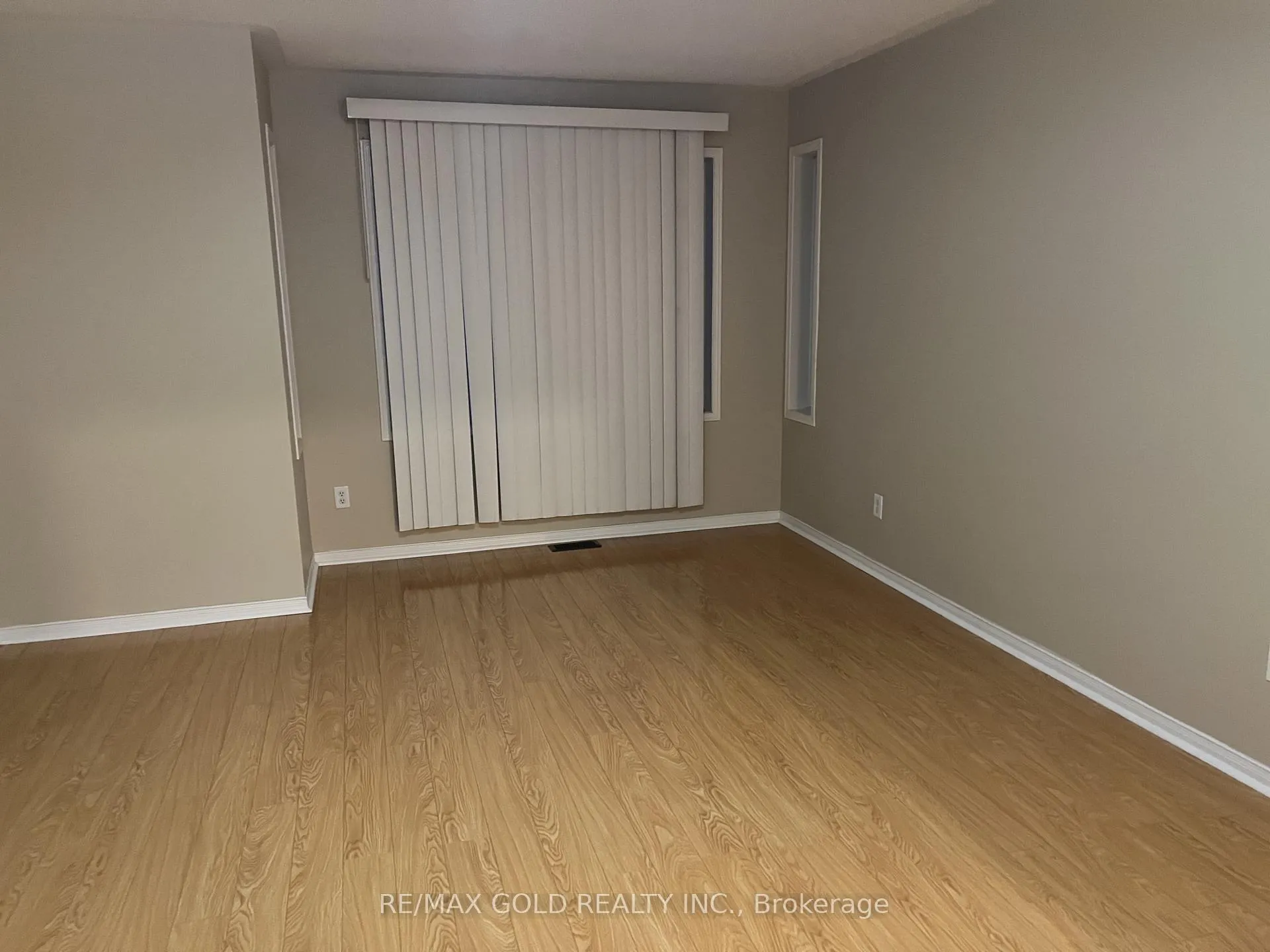 Photo 23 of Unit Upper, 138 Degrassi Cove Circle, Brampton, Credit Valley — HOMEH