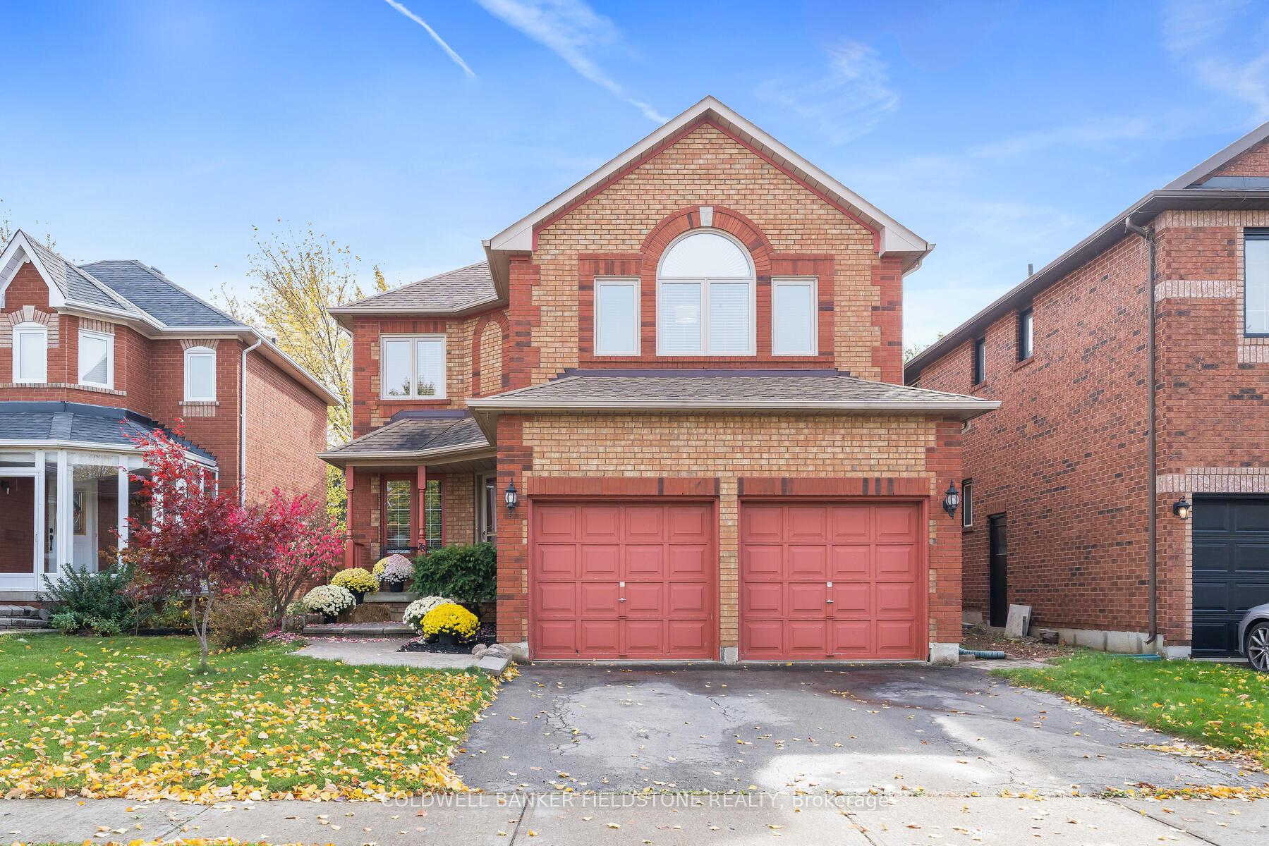 Front of 78 Lauchlin Crescent