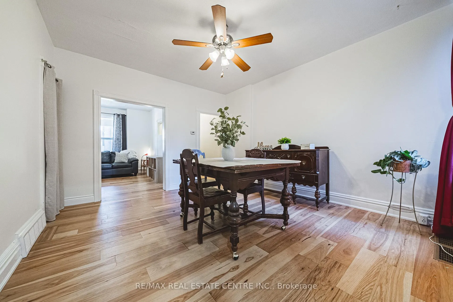 Photo 11 of 215 Mary Street, Hamilton, Beasley — HOMEH