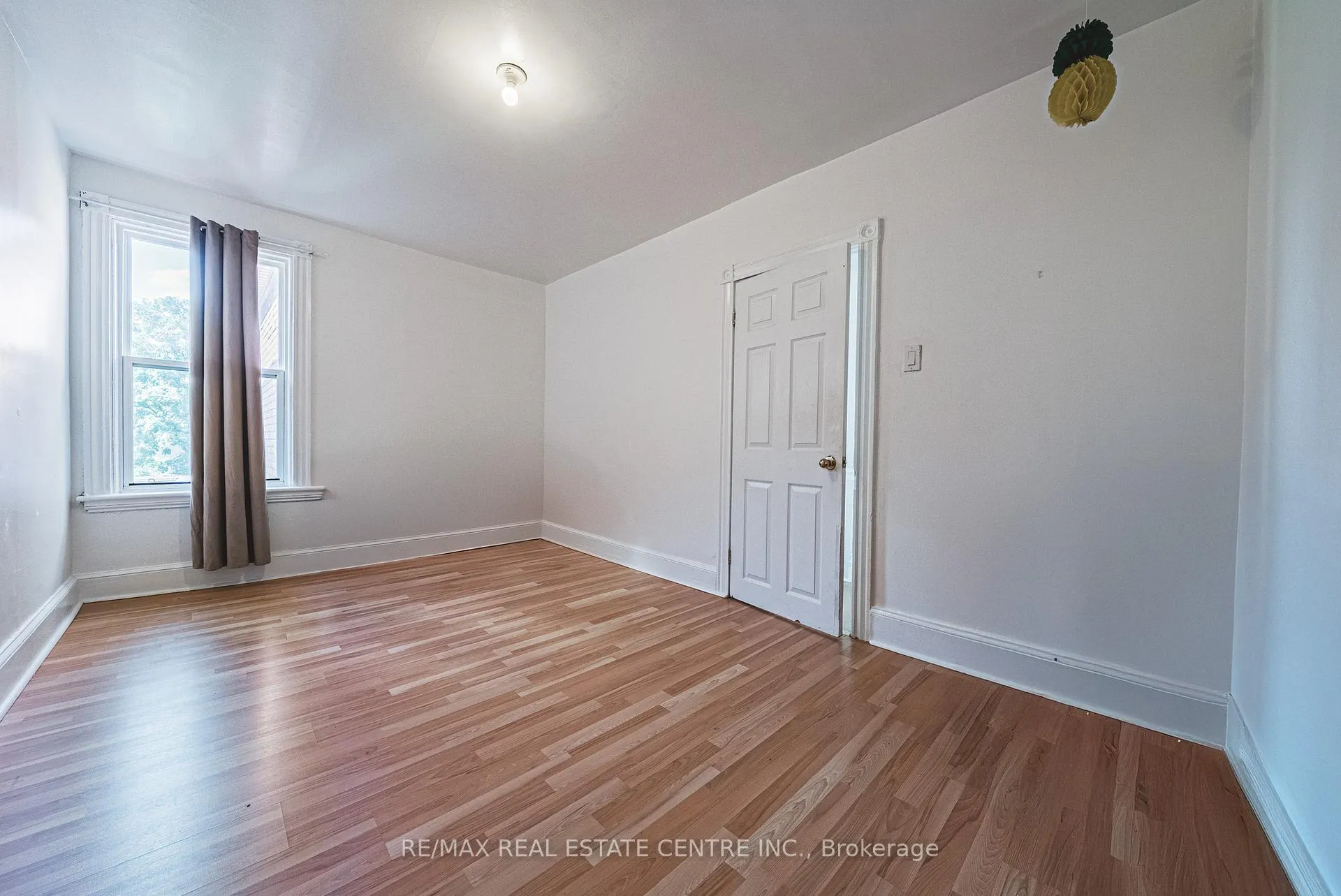 Photo 23 of 215 Mary Street, Hamilton, Beasley — HOMEH