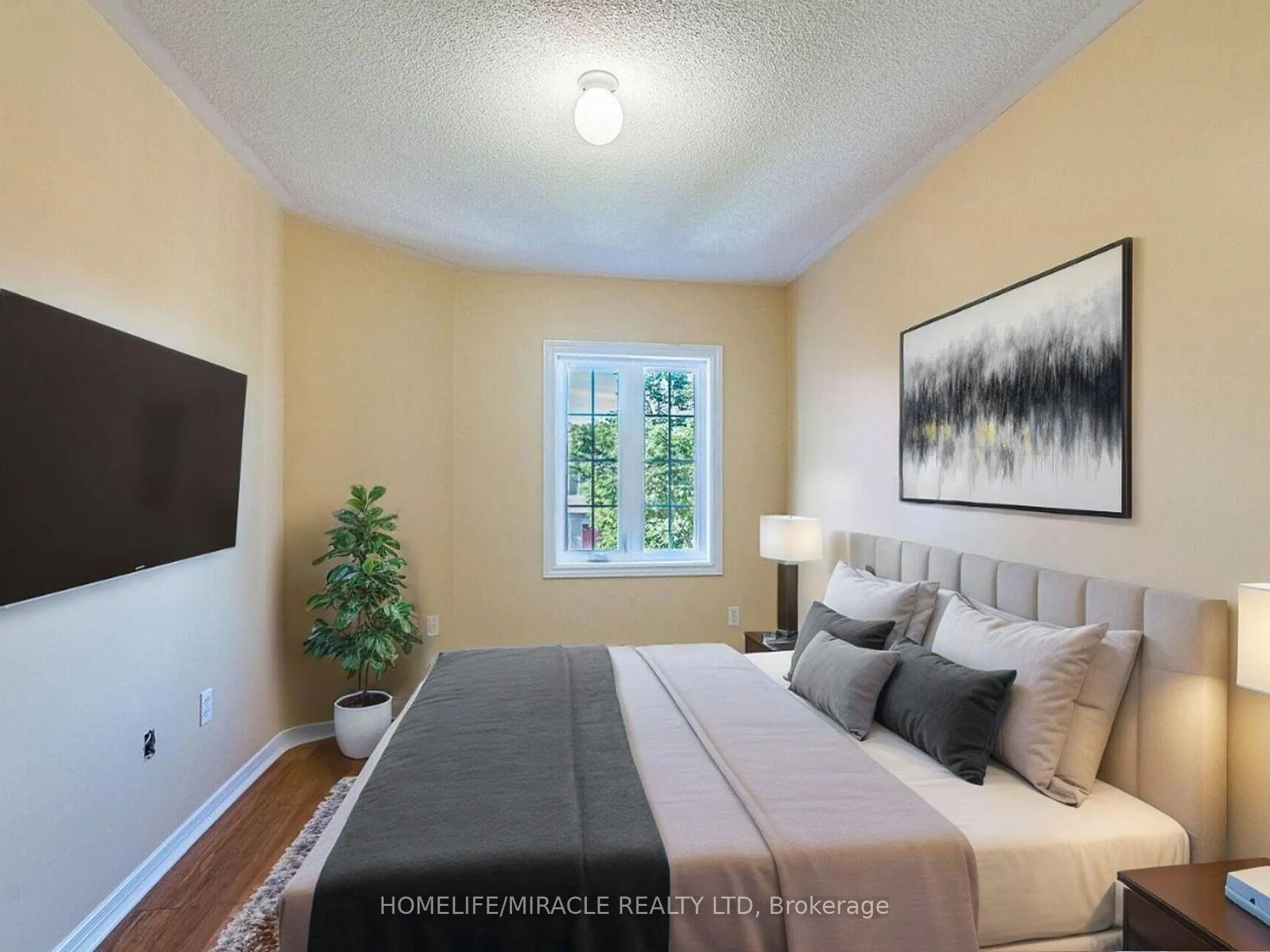Photo 12 of 55 Native Landing, Brampton, Fletcher's Creek Village — HOMEH
