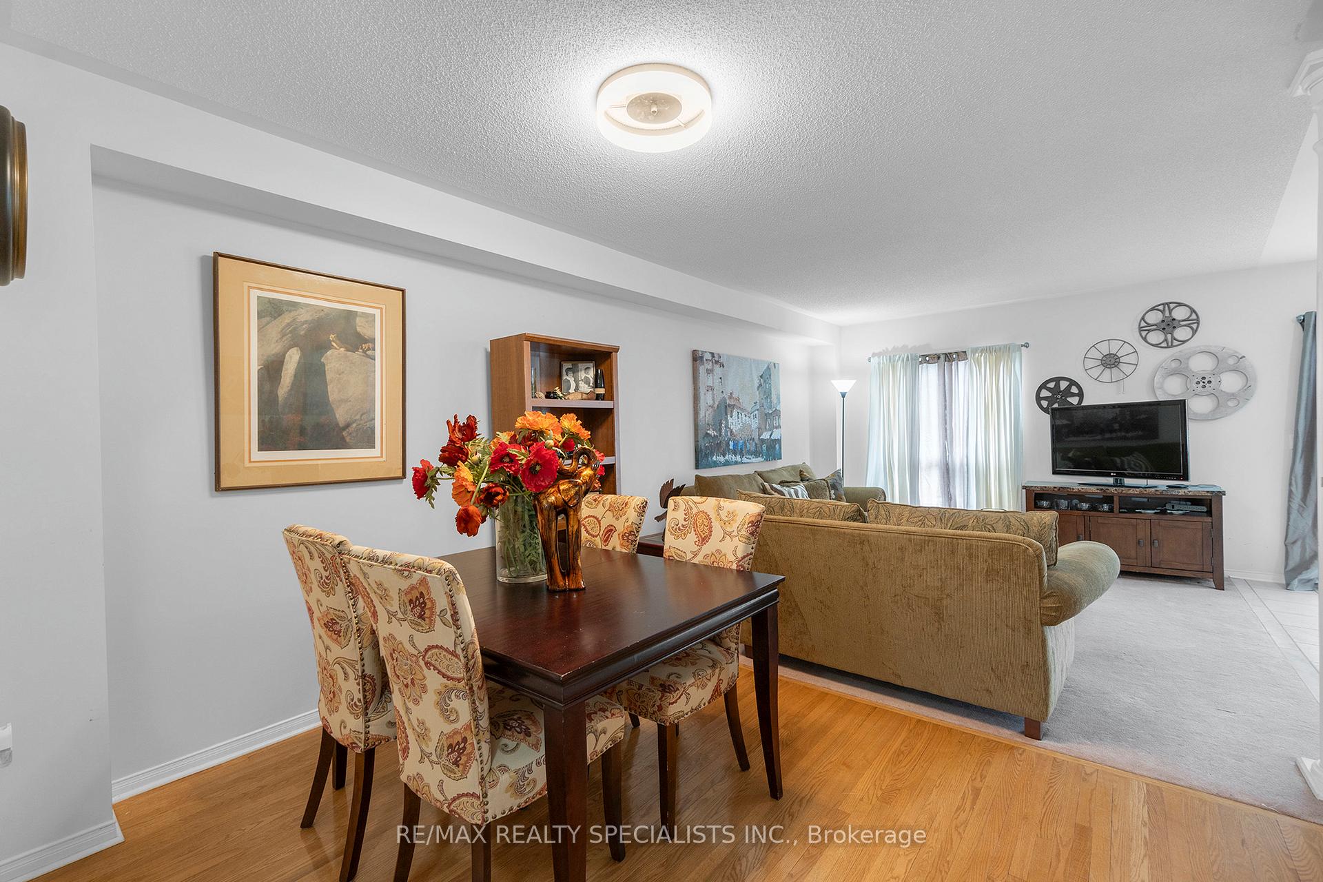 Photo 7 of 104 Hanton Crescent, Caledon, Bolton East — HOMEH