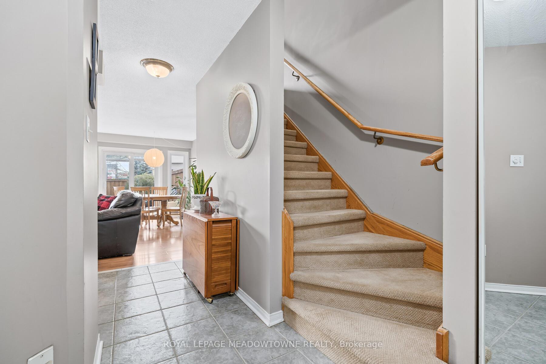 Photo 20 of 17 Emslie Street, Halton Hills, Georgetown — HOMEH
