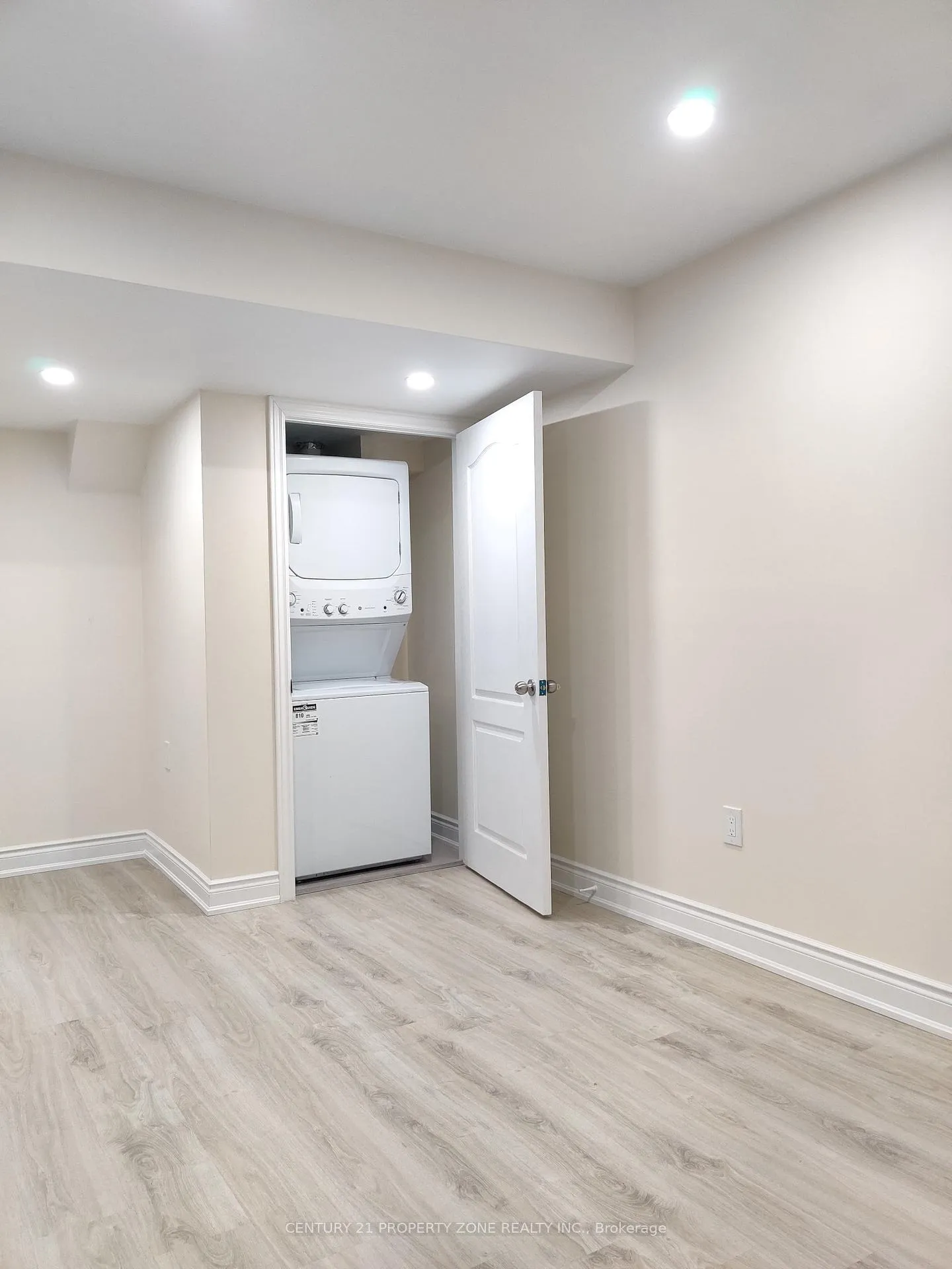 Photo 6 of Unit BSMT, 67 Lanark Circle, Brampton, Credit Valley — HOMEH