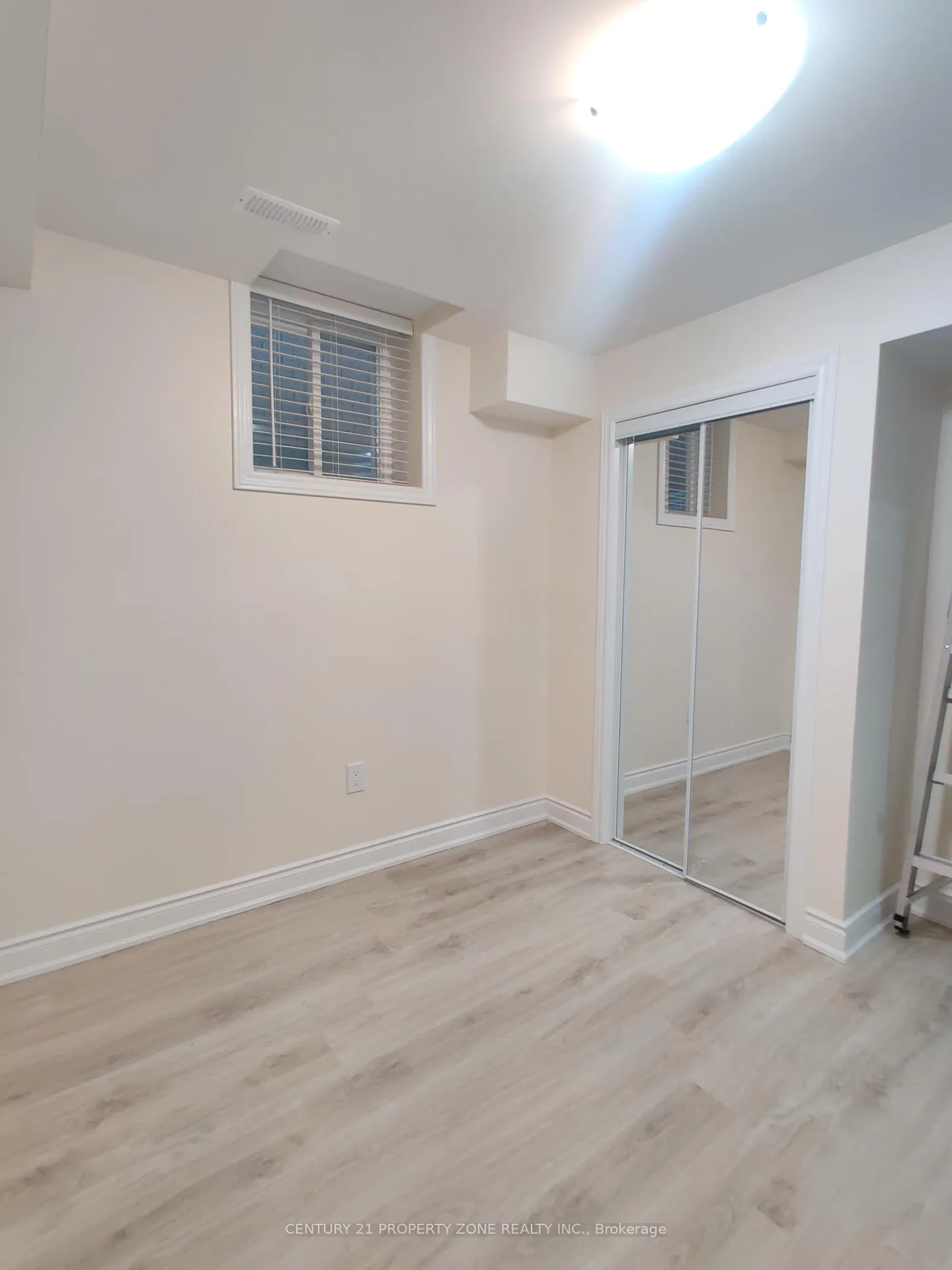 Photo 8 of Unit BSMT, 67 Lanark Circle, Brampton, Credit Valley — HOMEH