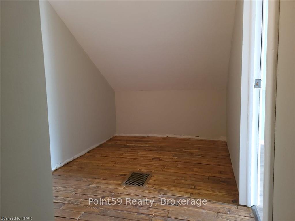Photo 13 of 327 Carleton Street, Cornwall — HOMEH